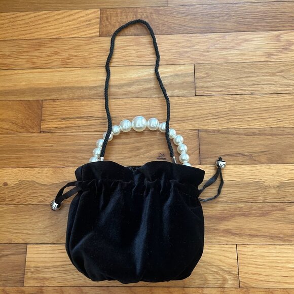 Black Velvet Drawstring Mini Purse With Pearl Handle & Satin Ribbon Accents - Picture 5 of 8